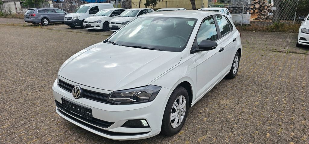 VW Polo 153.318 km 7.990 € Stemwede 32351