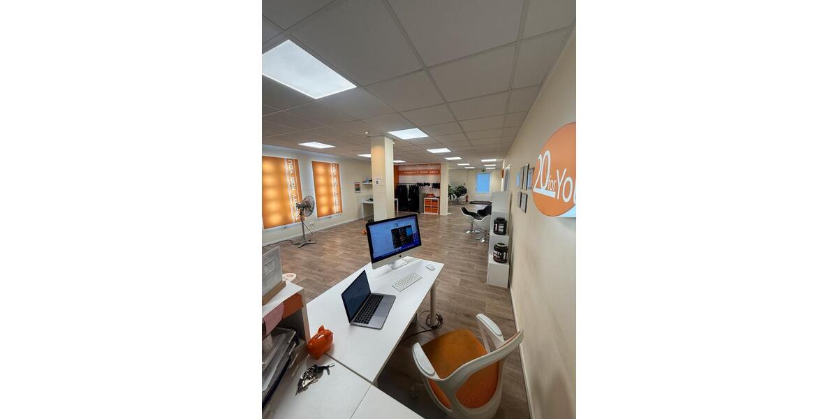 Ladenlokal! Ideal für Mode, Kosmetik, Praxis zimmer