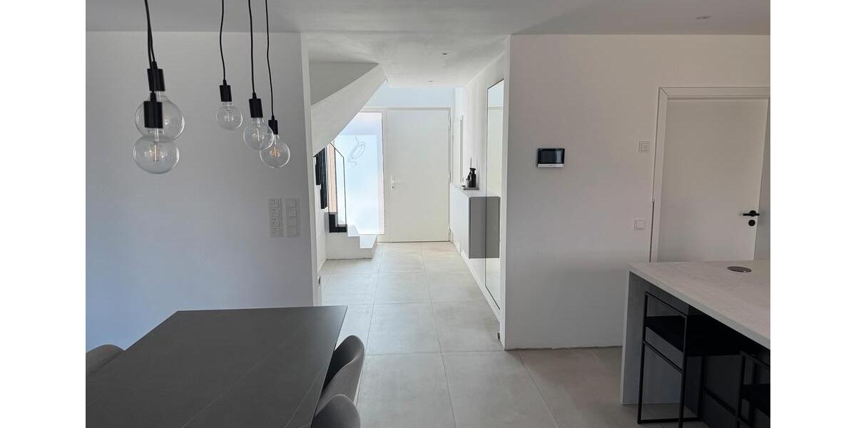 Einfamilienhaus Dissen am Teutoburger Wald - 5 Zimmer, 145 m&sup2;, 1.700&euro; | Angebot:26037585