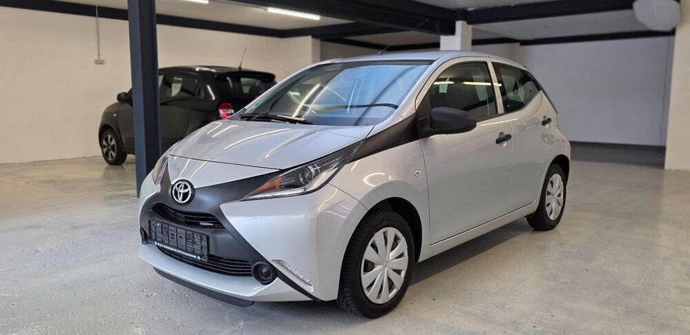 Aygo (X)