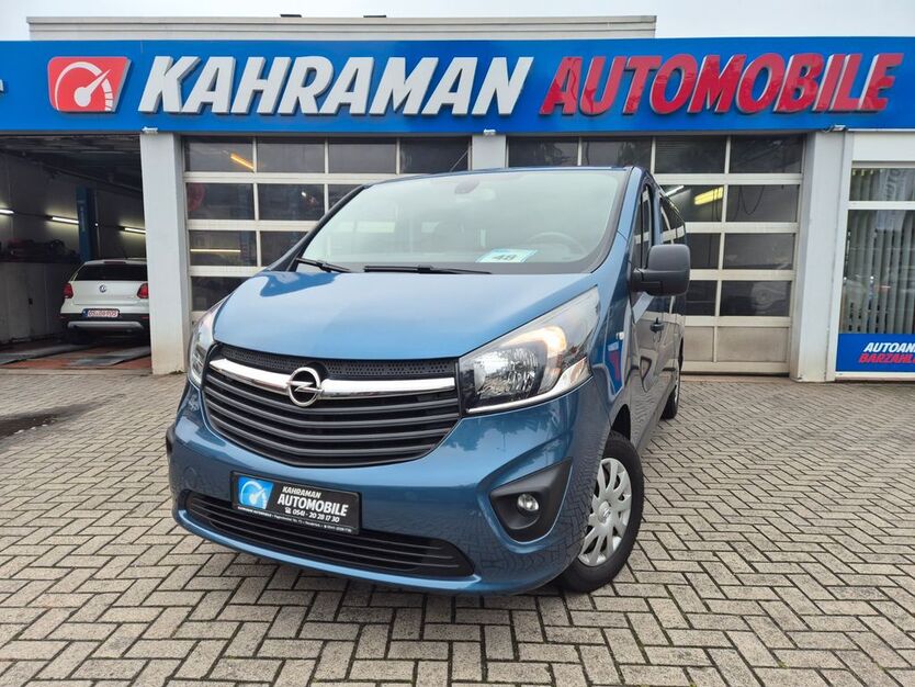Opel Vivaro 136.000 km 18.999 € Osnabrück 49090