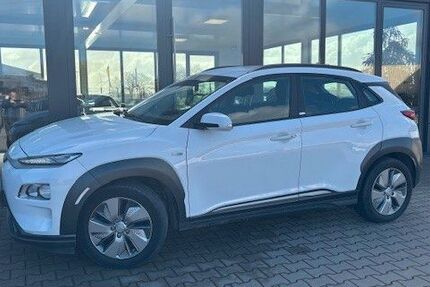 Hyundai KONA 89.000 km 17.499 &euro; Damme 49401