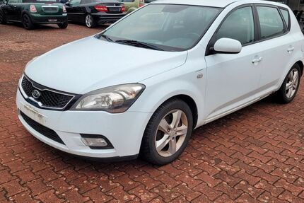 Kia ceed / Ceed 177.002 km 2.800 € Halle (Westfalen) 33790