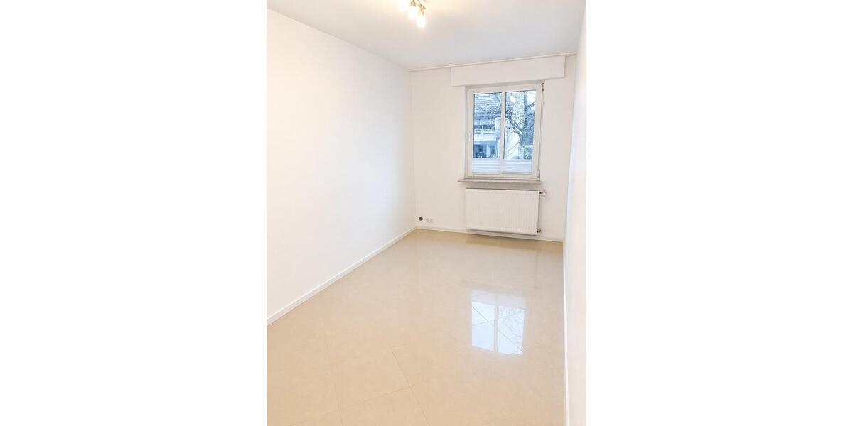 Etagenwohnung Osnabrück Wüste - 4 Zimmer, 135 m&sup2;, 1.390&euro; | Angebot:27587242