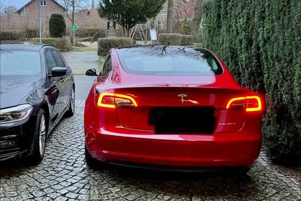 Tesla Model 3 106.000 km 28.900 &euro; Glandorf 49219