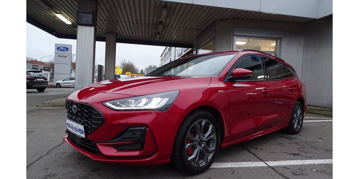 Ford Focus 33.000 km 21.690 &euro; Osnabrück 49090