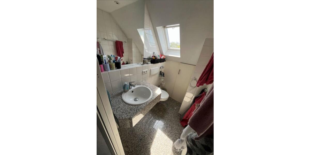 Dachgeschoßwohnung Osnabrück - 12 Zimmer, 90 m&sup2;, 337&euro; | Angebot:26287456