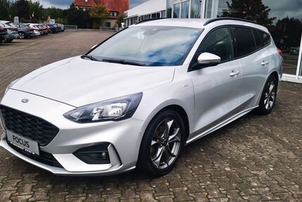 Ford Focus 106.500 km 15.490 € Hilter 49176