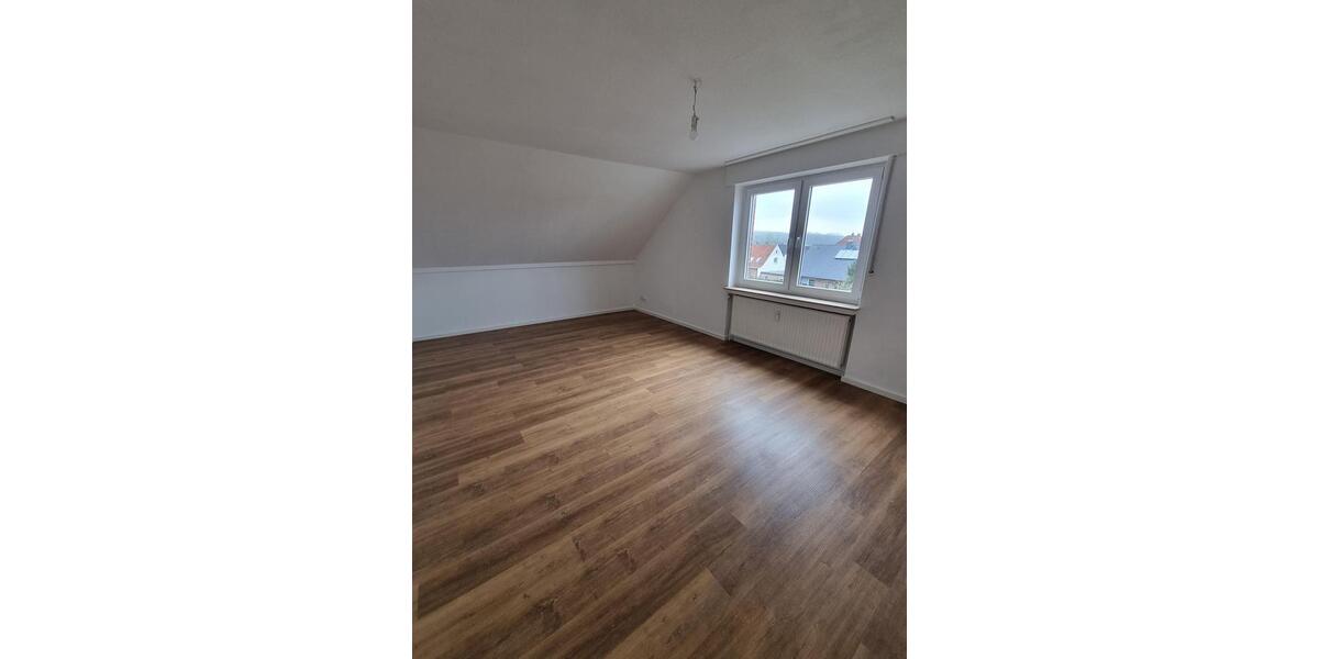 Dachgeschoßwohnung Hilter am Teutoburger Wald - 2 Zimmer, 60 m&sup2;, 590&euro; | Angebot:26013275