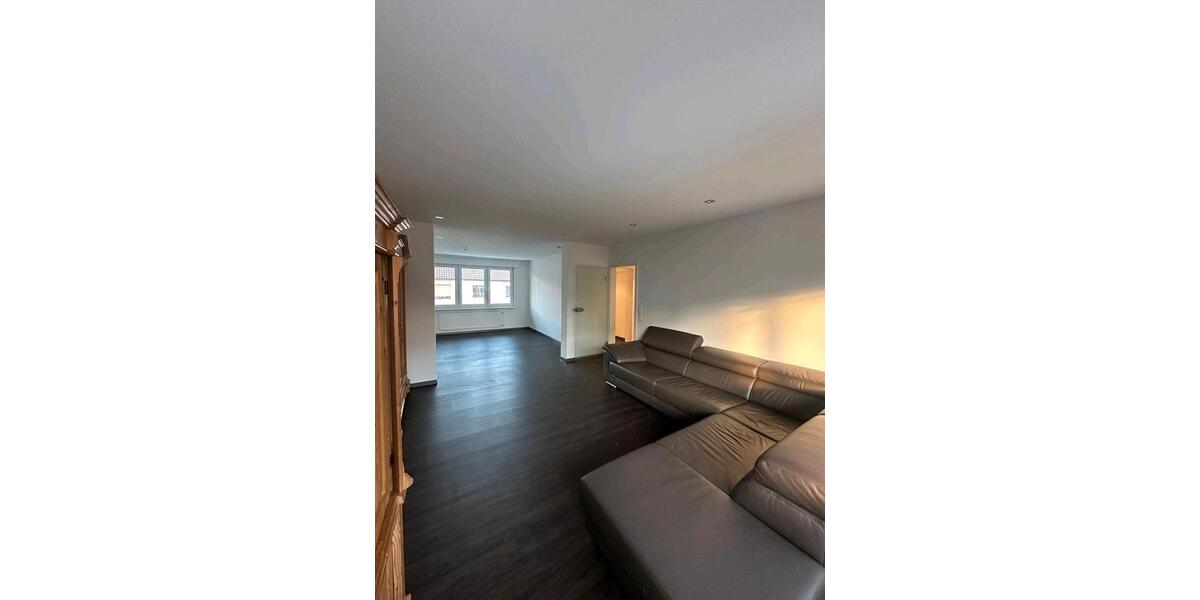 Etagenwohnung Osnabrück Wüste - 3 Zimmer, 104 m&sup2;, 1.200&euro; | Angebot:25408680