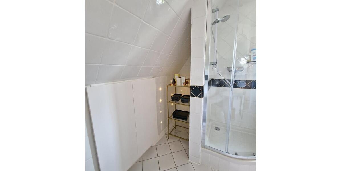 Einfamilienhaus Osnabrück Hellern - 8 Zimmer, 250 m&sup2;, 850.000&euro; | Angebot:25302438