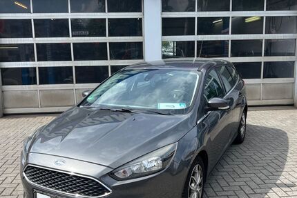 Ford Focus 106.000 km 7.699 &euro; Osnabrück 49090