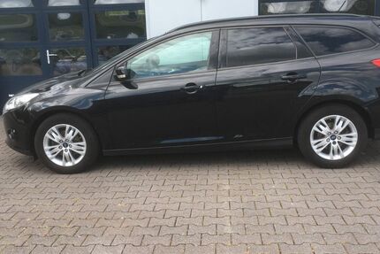 Ford Focus 143.000 km 6.900 &euro; Osnabrück 49086
