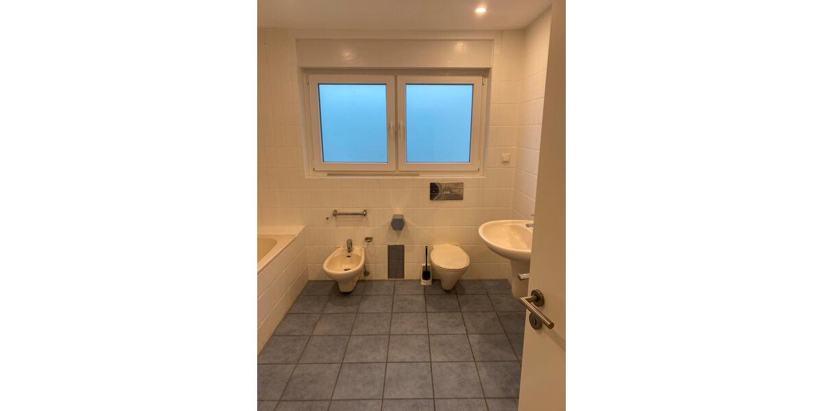 Bungalow Osnabrück Nahne - 5 Zimmer, 140 m&sup2;, 1.650&euro; | Angebot:25648347