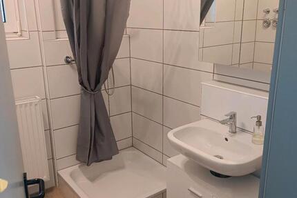 Wohnung zu vermieten für Studenten Azubis zimmer