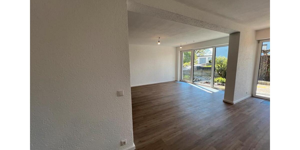 Erdgeschoßwohnung Rödinghausen - 3 Zimmer, 109 m&sup2;, 269.000&euro; | Angebot:26268913