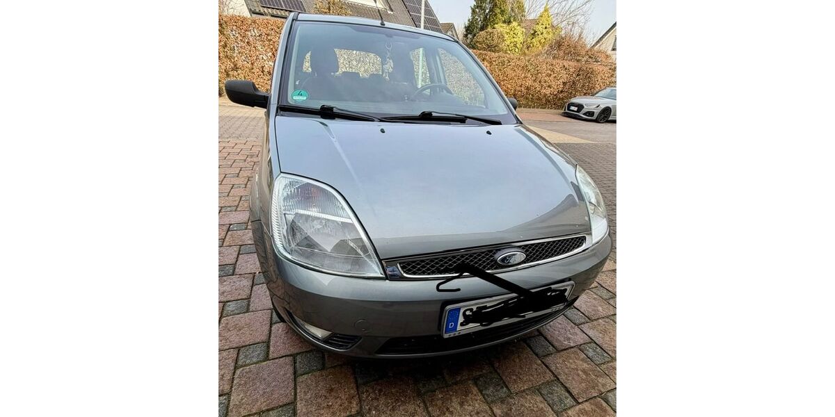 Ford Fiesta 195.000 km 2.500 &euro; Lotte 49504