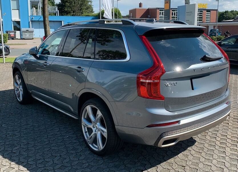 XC90