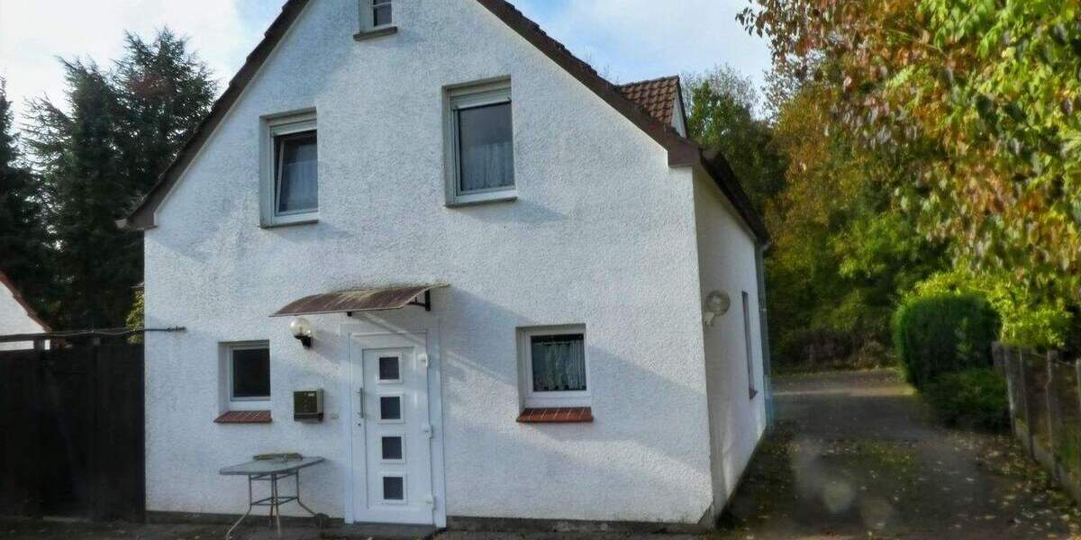 Mehrfamilienhaus, Wohnhaus Rödinghausen Bruchmühlen - 7 Zimmer, 180 m&sup2;, 299.000&euro; | Angebot:24566084