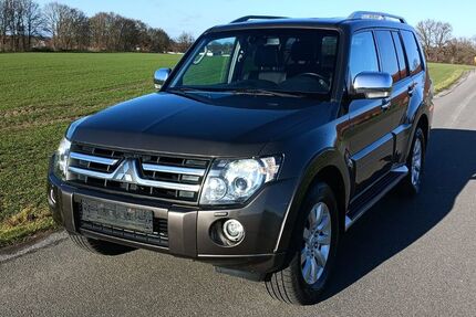 Mitsubishi Pajero 176.191 km 13.900 &euro; Georgsmarienhütte 49124