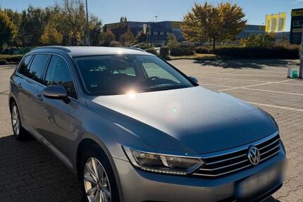 VW Passat 264.000 km 12.500 € Osnabrück 49084