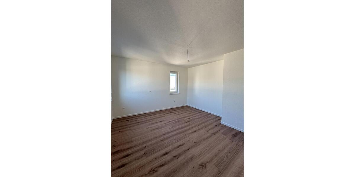 Etagenwohnung Osnabrück Eversburg - 4 Zimmer, 121 m&sup2;, 1.930&euro; | Angebot:25348886