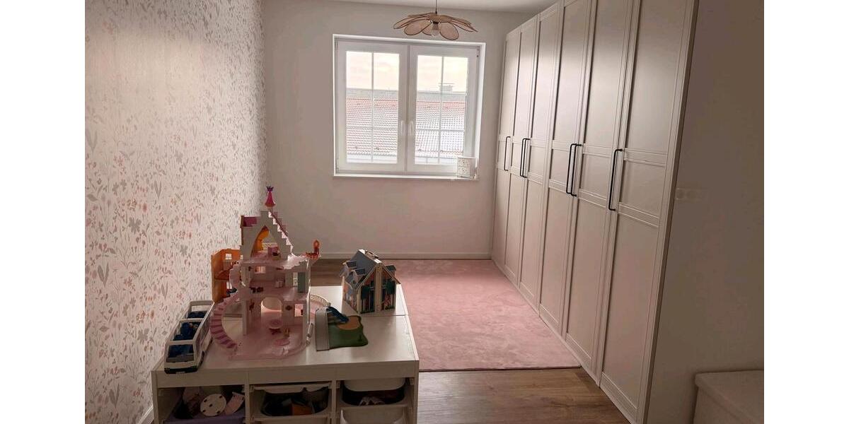 Etagenwohnung Ostercappeln - 5 Zimmer, 135 m&sup2;, 1.100&euro; | Angebot:24942208
