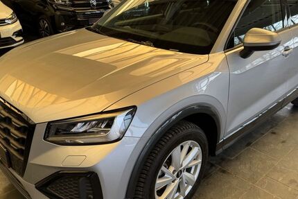 Audi Q2 6.500 km 29.500 &euro; Versmold 33775