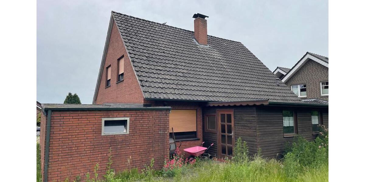 Einfamilienhaus Neuenkirchen - 6 Zimmer, 150 m&sup2;, 125.000&euro; | Angebot:26847532