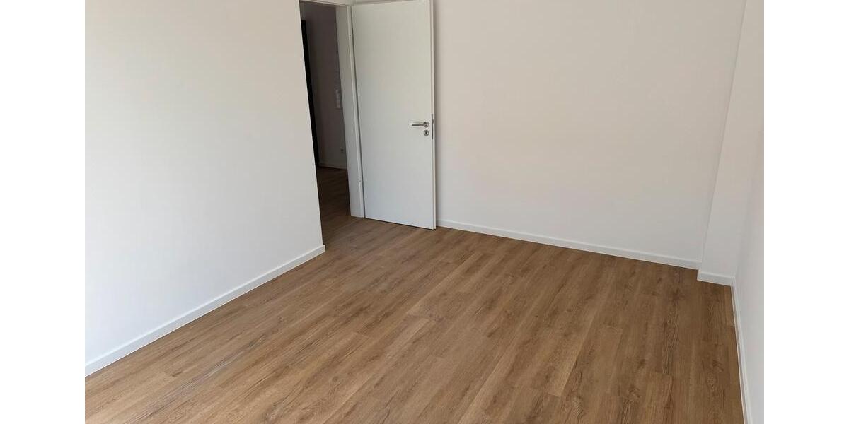 Dachgeschoßwohnung Osnabrück Hellern - 2 Zimmer, 110 m&sup2;, 1.750&euro; | Angebot:26322878