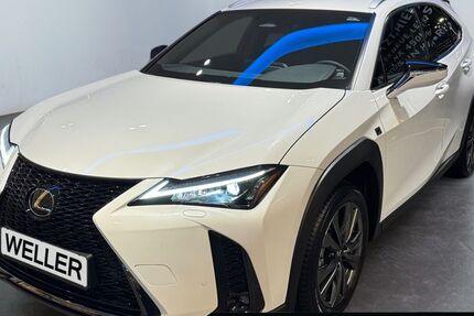 Lexus UX 2.250 km 37.990 &euro; Osnabrück 49090