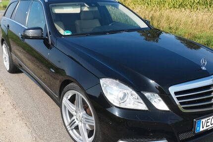 Mercedes-Benz E 300 169.300 km 17.900 &euro; Damme 49401