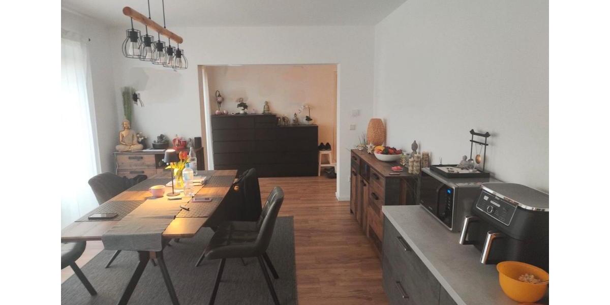 Светлая 3-комнатная квартира с террасой в Лотте 3 zimmer