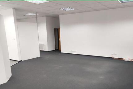 Büro-Praxisfläche im Erdgeschoss im Zentrum zimmer