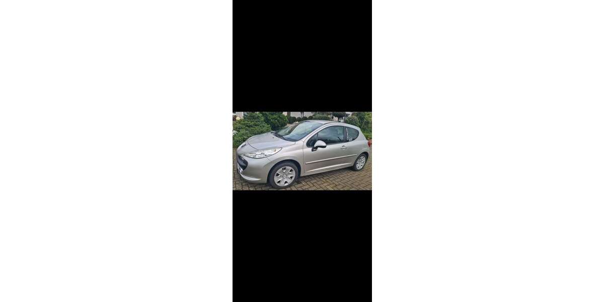 Peugeot 207 125.000 km 1.850 &euro; Riemsloh (Melle) 49328