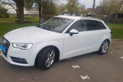 Audi A3 102.000 km 14.500 &euro; OSNABRÜCK 49082