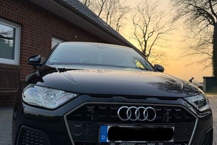 Audi A1 111.530 km 13.900 &euro; Hilter 49176