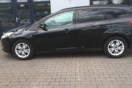 Ford Focus 143.000 km 6.900 &euro; Osnabrück 49086