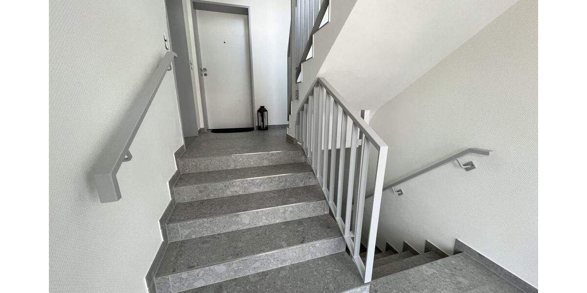 Die Alternative zum Reihenhaus - große Familienwohnung am Schölerberg mit Garten, provisionsfrei 4 zimmer