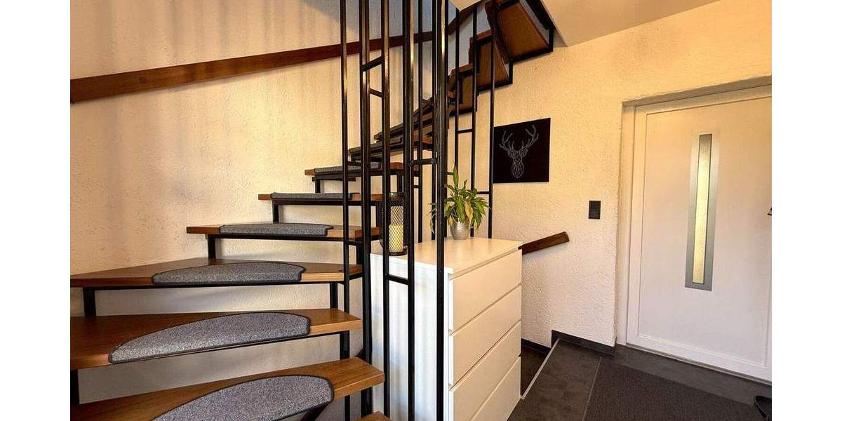 Mehrfamilienhaus, Wohnhaus Lotte Halen - 8 Zimmer, 193 m&sup2;, 495.000&euro; | Angebot:25673352
