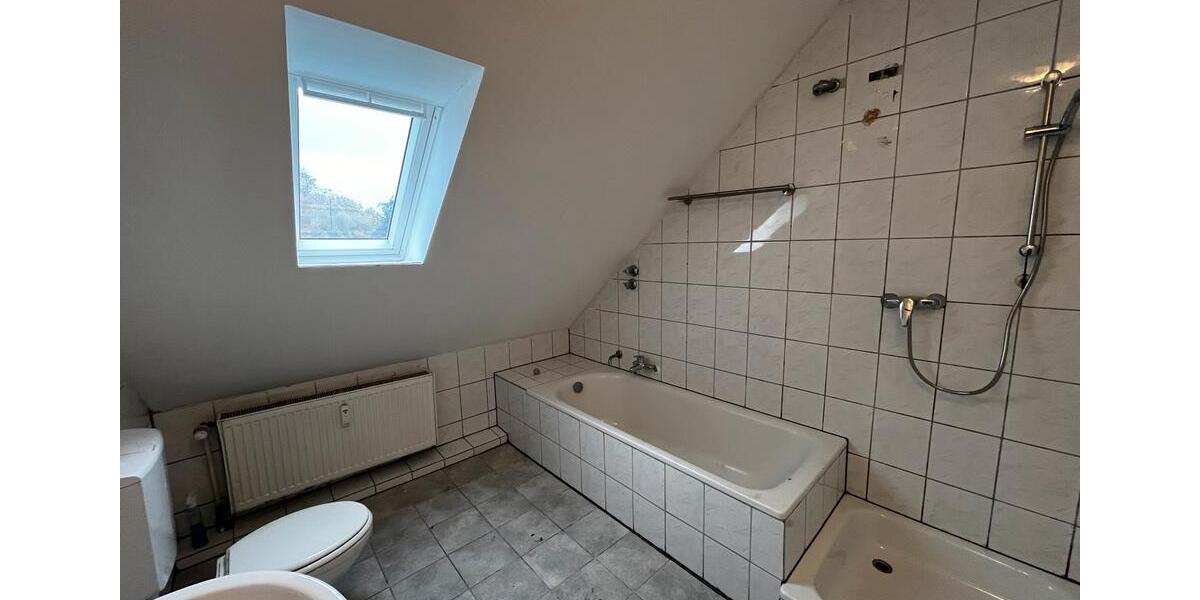 Etagenwohnung Osnabrück Gretesch - 5 Zimmer, 110 m&sup2;, 980&euro; | Angebot:26619835