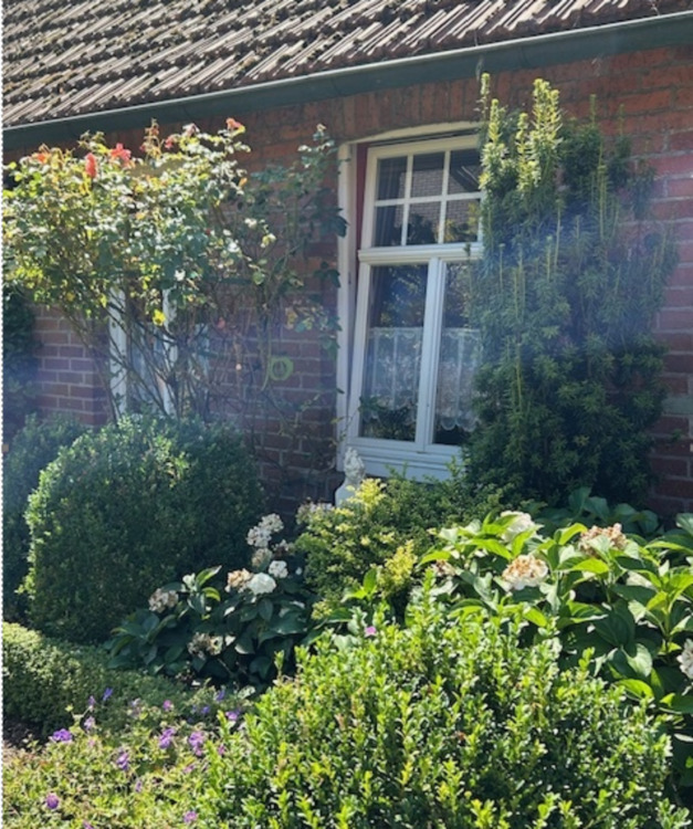 Schönes Bauernhaus mit eigenem Garten