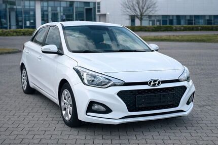 Hyundai i20 101.900 km 8.990 &euro; Melle 49324