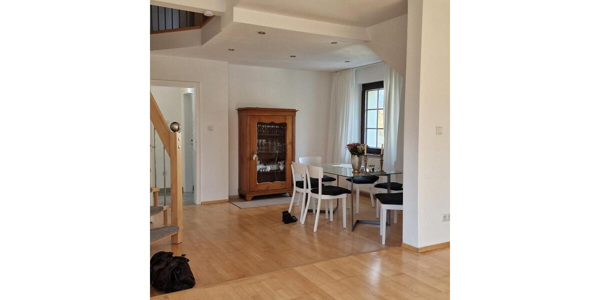 Einfamilienhaus Osnabrück Hellern - 8 Zimmer, 250 m&sup2;, 850.000&euro; | Angebot:25302438