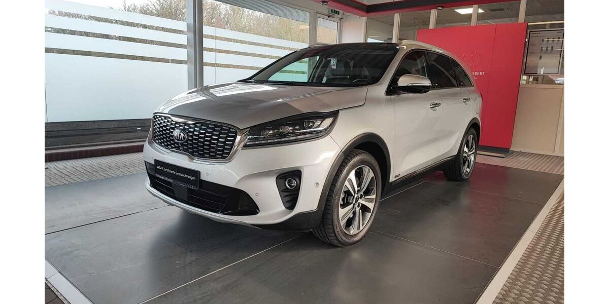 Kia Sorento 49.000 km 28.990 &euro; Osnabrück 49082