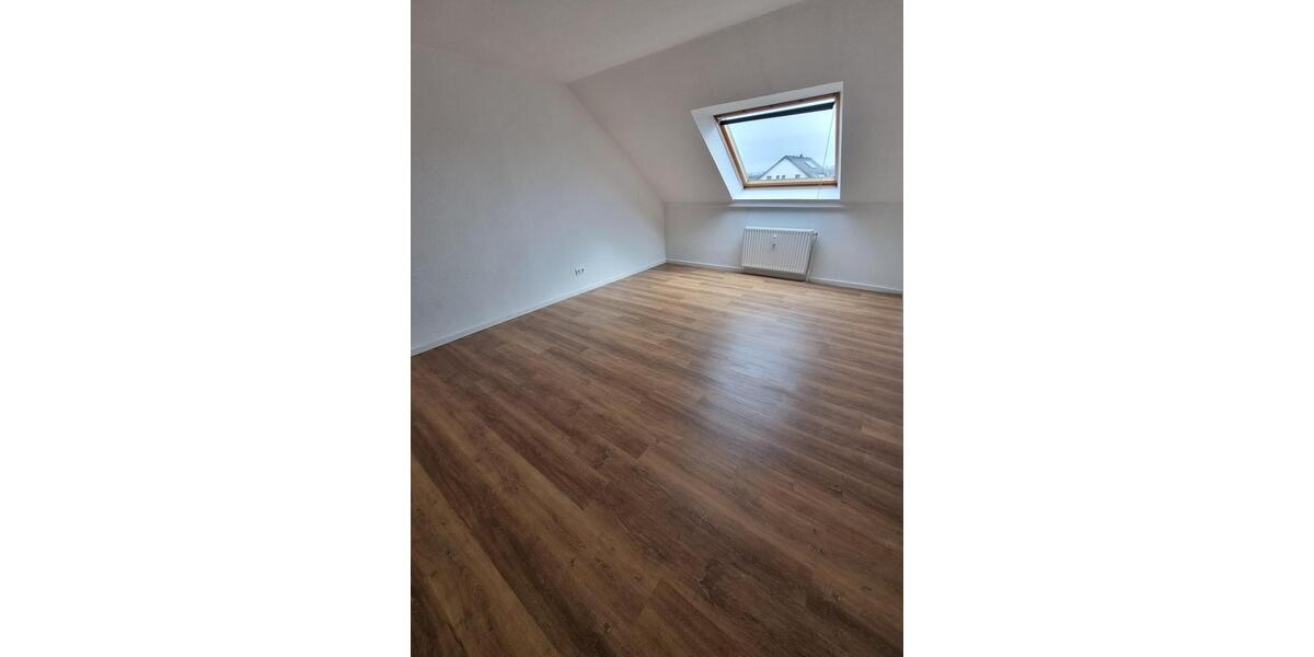 Dachgeschoßwohnung Hilter am Teutoburger Wald - 2 Zimmer, 60 m&sup2;, 590&euro; | Angebot:26013275