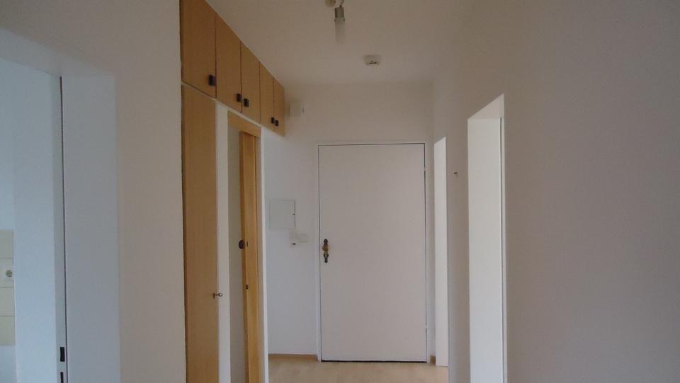 Wohnung Zum Verkaufen mit Stellplatz 3 zimmer