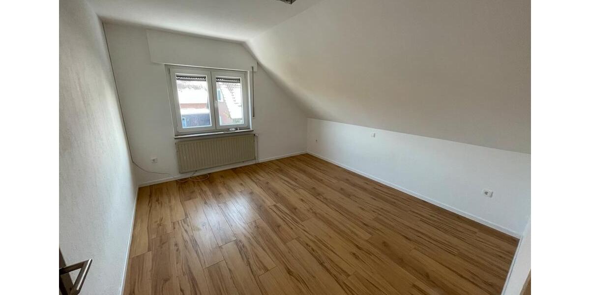 Dachgeschoßwohnung Neuenkirchen-Vörden Vörden - 3 Zimmer, 90 m&sup2;, 820&euro; | Angebot:24755638