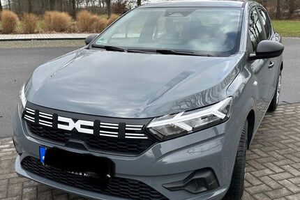 Dacia Sandero 5.500 km 14.100 &euro; Neuenkirchen 49586