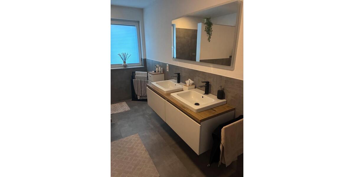 Reihenhaus Wallenhorst - 4.5 Zimmer, 137 m&sup2;, 460.000&euro; | Angebot:26886095